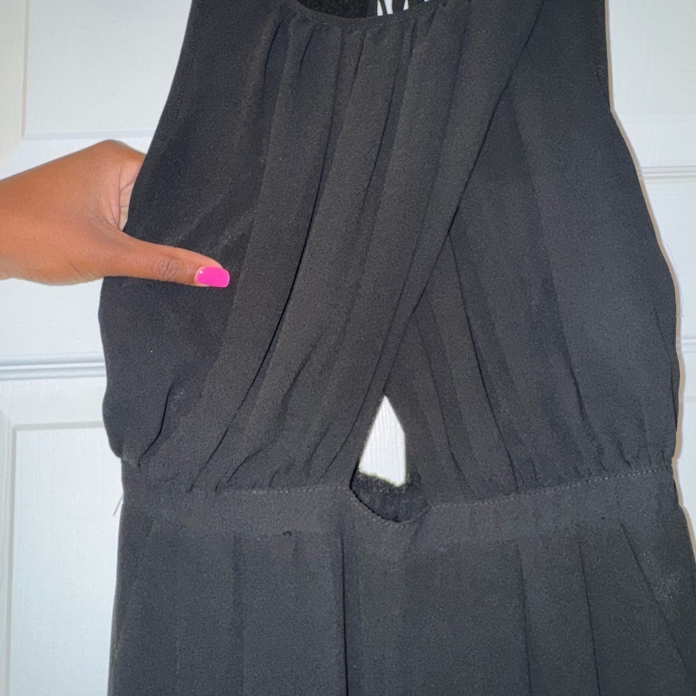 L’ATISTE Gorgeous Black Jumpsuit! - Picture 5 of 7